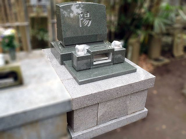 洋型墓石施工例